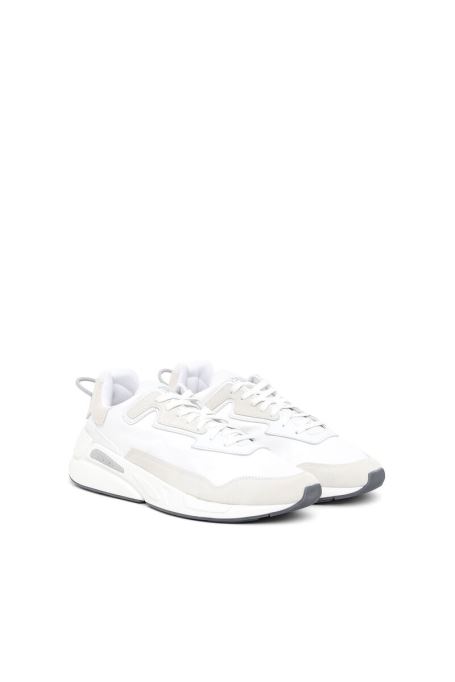 ホワイト S セレンディピティ Lc ディーゼル