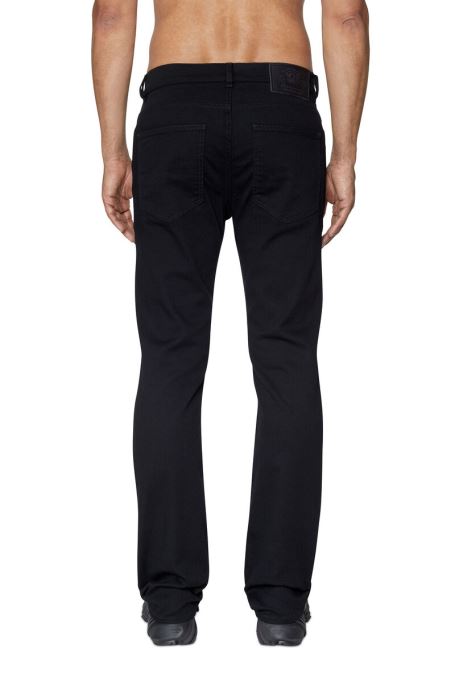 Vblack/グレーダーク 2021 069yp ブーツカットジーンズ