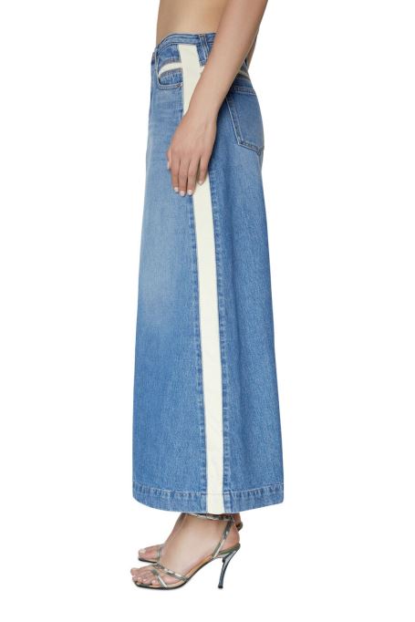 ディーゼル デアルビー ライトブルー