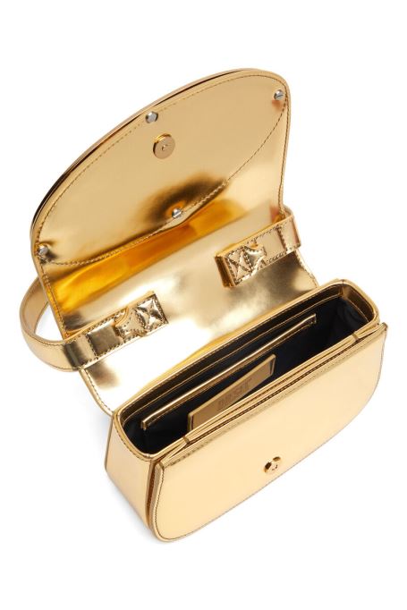 ゴールド 1dr ディーゼル