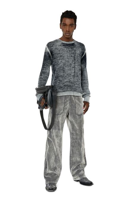 灰色の K-andelero ディーゼル