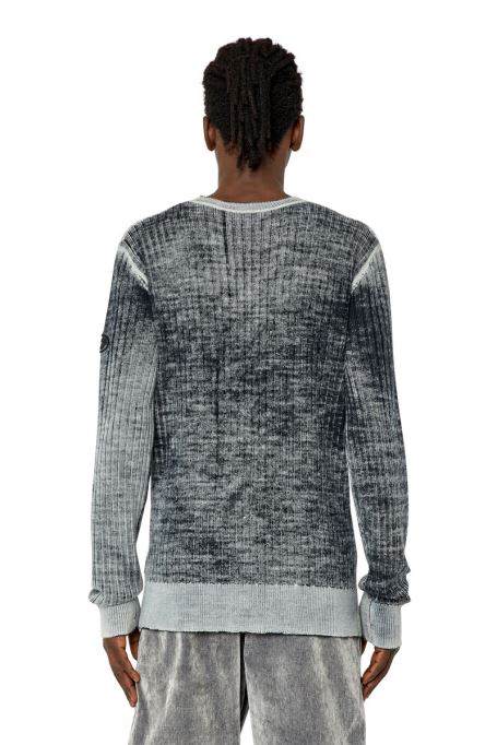 灰色の K-andelero ディーゼル