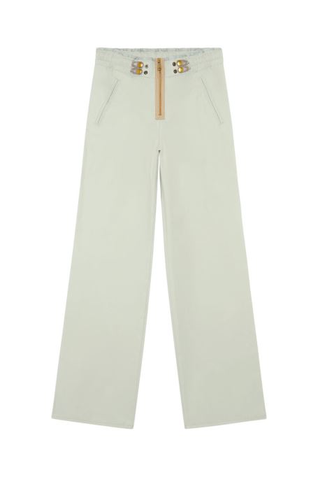 ライトグレー P-smile ディーゼル