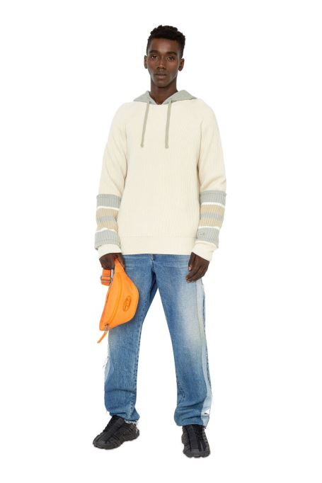 ホワイトディーゼルインクリフ