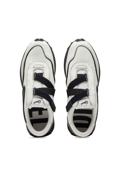 白のs-racer Evo ディーゼル