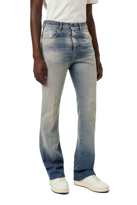 ディーゼル D-ジェファー 09b43 ブーツカット ジーンズ ライトブルー