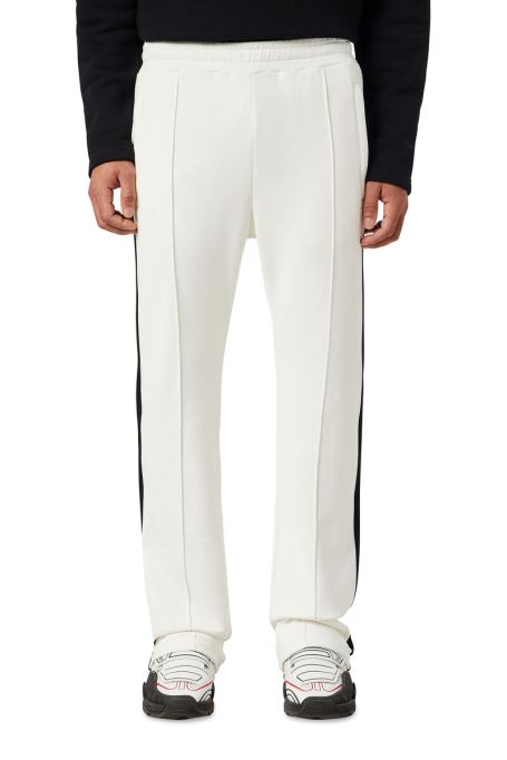 ホワイトのp-zamper ディーゼル