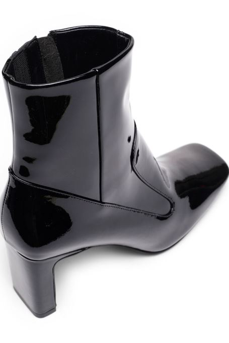 ディーゼル D-ミレニア ブラック