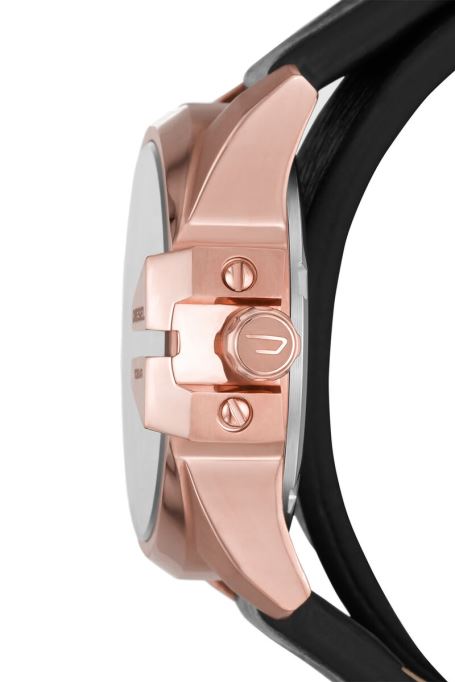 ブラック/ピンク ディーゼル Dz5601