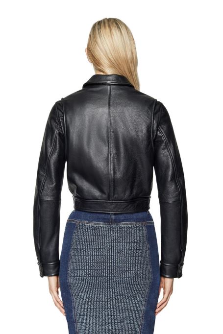 エルサイア ディーゼル ブラック