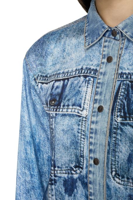 ライトブルーのs-gillyディーゼル