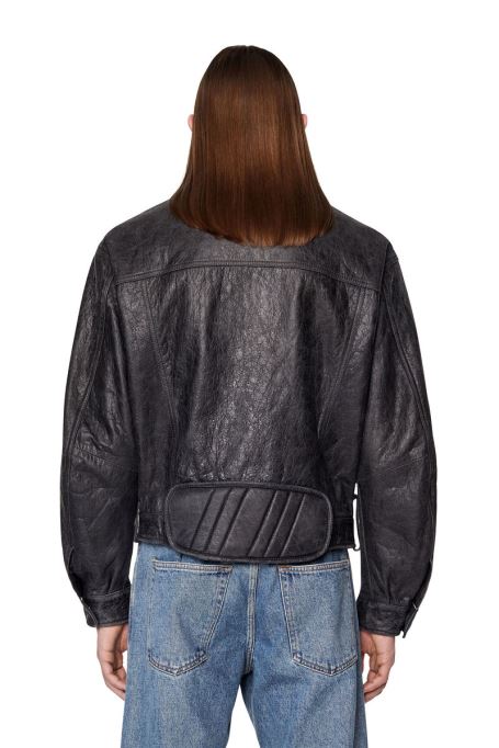 ディーゼル L-マット ブラック