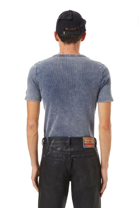 ブルーディーゼルディーリバー