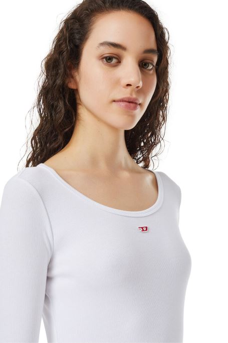 ディーゼル T バレエ D ホワイト