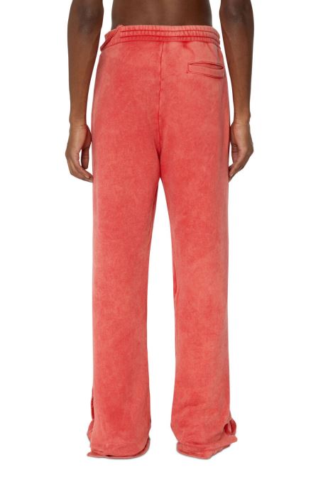 ディーゼル ピートパルレッド