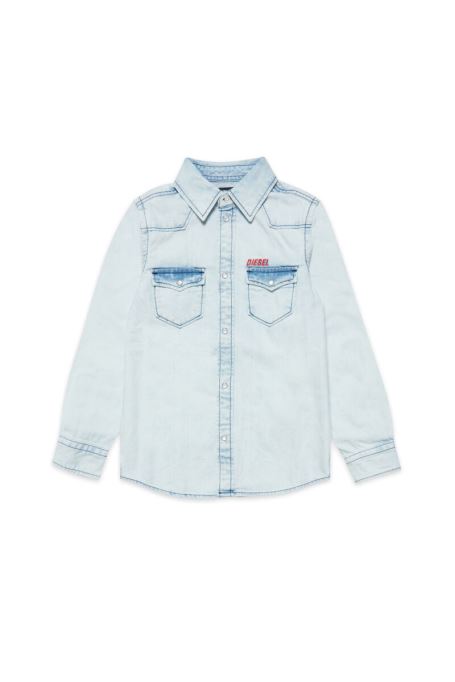 ライトブルーのセコディーゼル