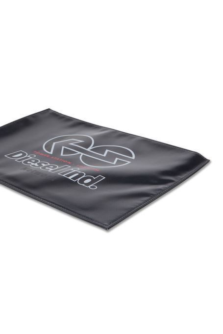 ディーゼル パウルダ ブラック