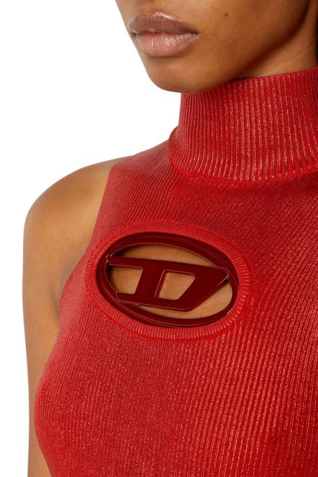 M-アーシー ディーゼルレッド