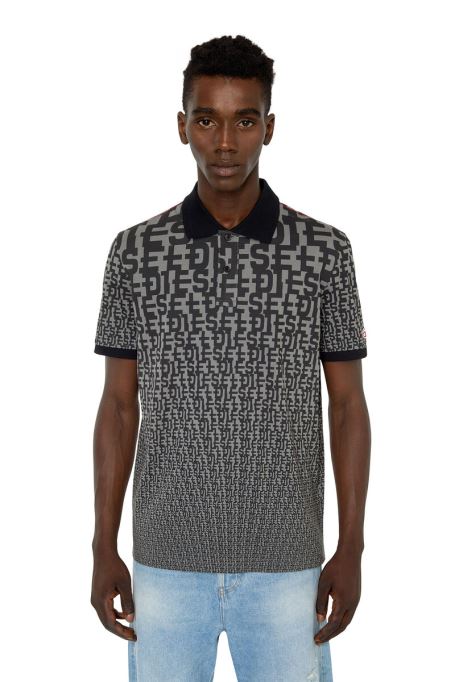 ブラック ディーゼル T-smith-mon