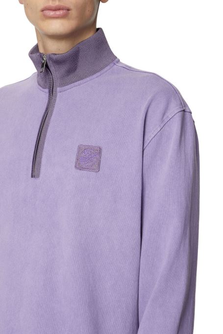 ダークバイオレットの S-アラゴン ディーゼル