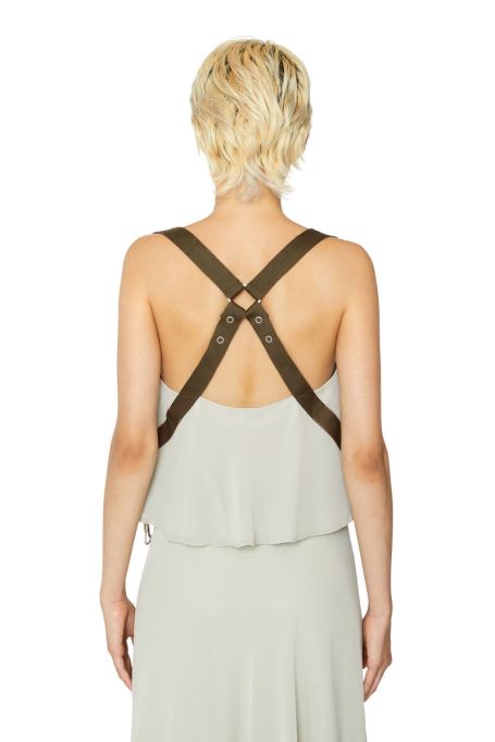 ライトグレー ディーゼル T-レイラ