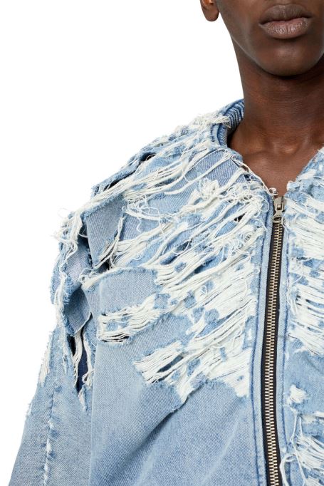 ライトブルーのd-day-cディーゼル