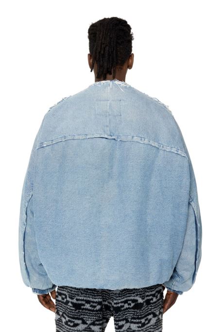 ライトブルーのd-day-cディーゼル