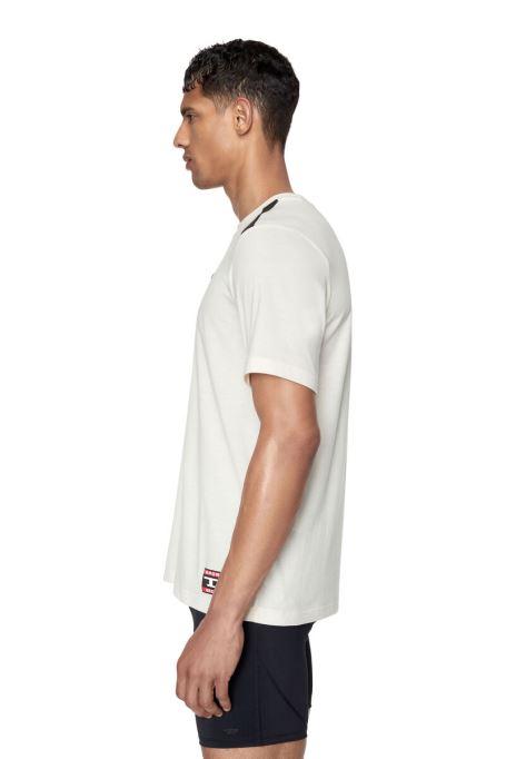 Amtee-freasty-ht04 ディーゼルホワイト