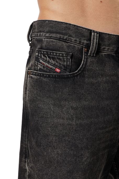 D-macs-z-short ディーゼルブラック/ダークグレー