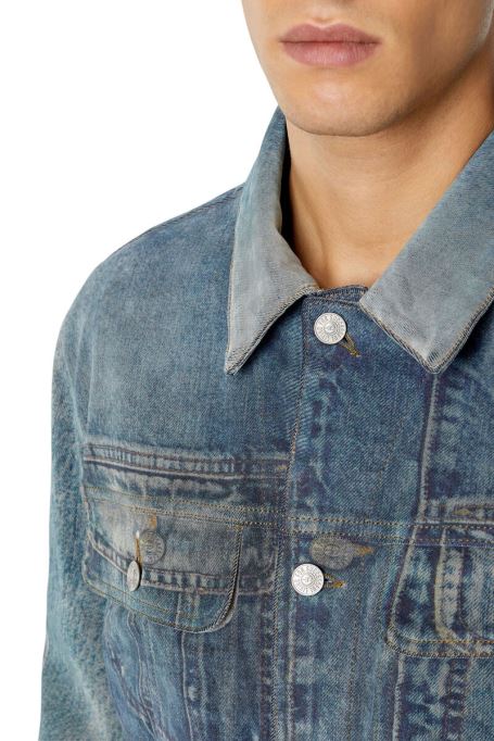 ディーゼル・バーシー・ブルー