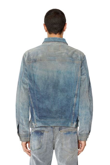 ディーゼル・バーシー・ブルー