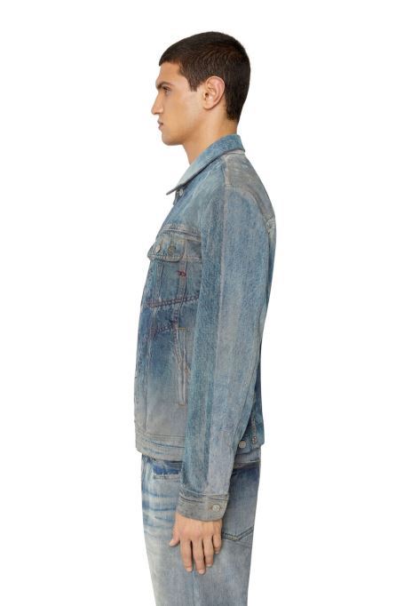 ディーゼル・バーシー・ブルー