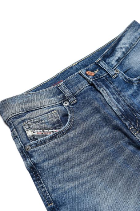 D-lucas-j ディーゼルミディアムブルー