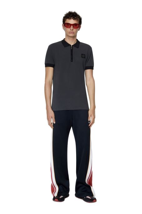 T-アラゴン ディーゼル ブラック