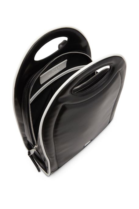 ディーゼルバックムーンパック ブラック