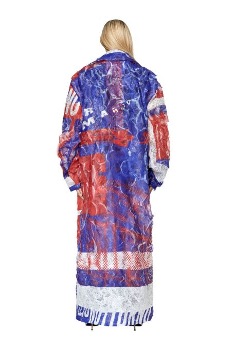 赤/青の G-caris ディーゼル