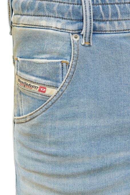 D-krooshort-z-t ディーゼル ライトブルー