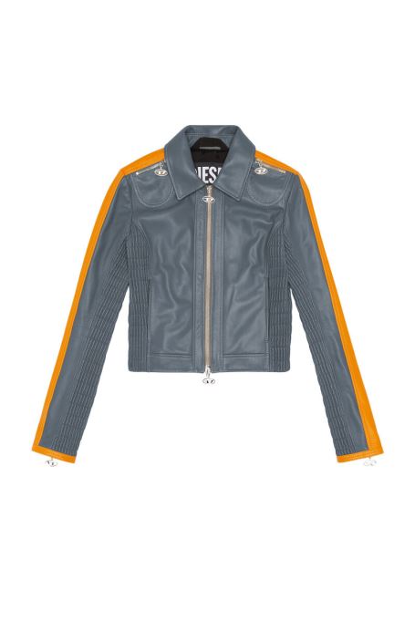 グレーのサスキア ディーゼル