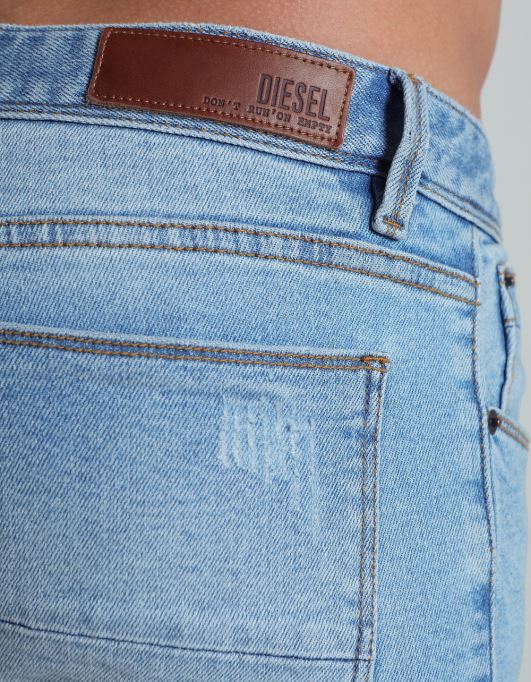 サクソン スキニーフィット オーシャン ディーゼル ライトブルー