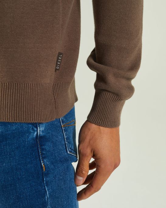 ブラウンエデンセーター シルトストーン ディーゼル