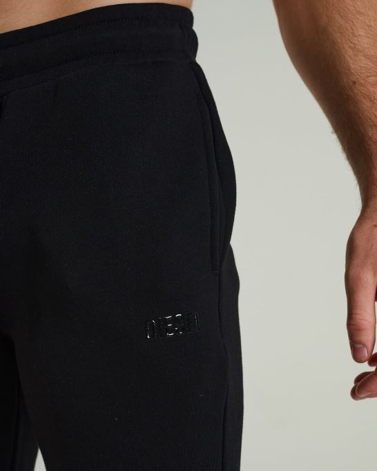 ディーゼルオクタヴィアンジョガーニューブラック。