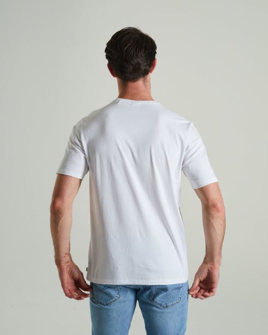 ホワイト ピーター ティー ダブ ディーゼル