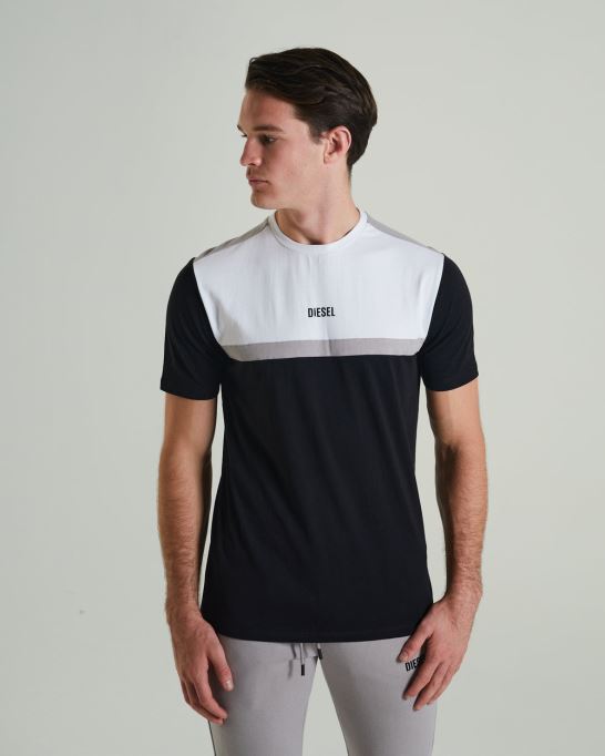 ドラコティーニューディーゼルブラック。