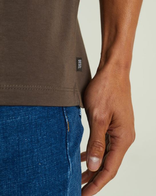 グレーのフィリップ ティーシルト ストーン ディーゼル