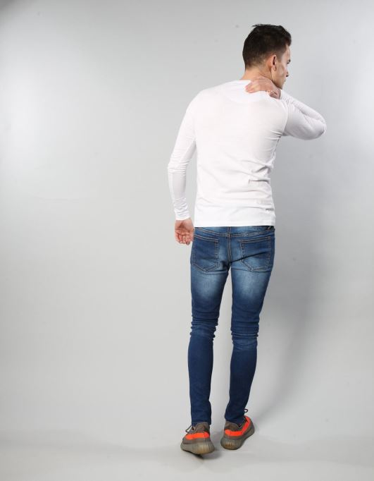 ベーシック スコット L/s ティー オプティック ディーゼル ホワイト