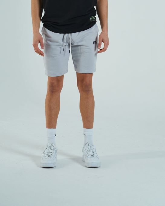 マキシマス ショート スプリーム ディーゼル グレー