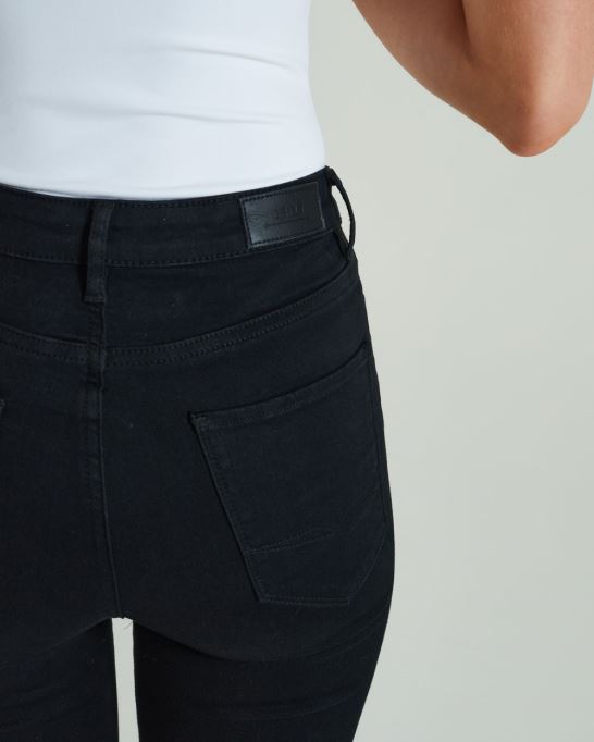 ジェシカ ハイライズ スキニー ディーゼル ブラック