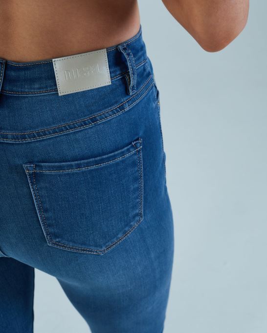 ジェシカ Hr スキニー ランドリー ブルー ディーゼル