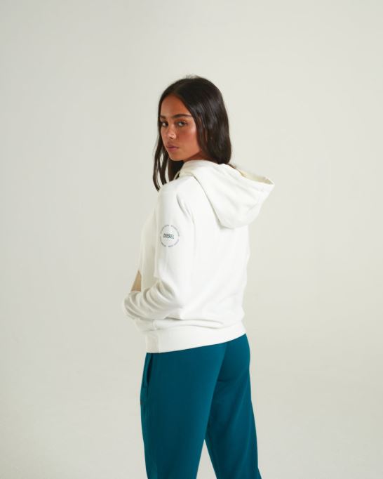 アイボリー ディーゼル マーゴ ボンネット ライト アイボリー