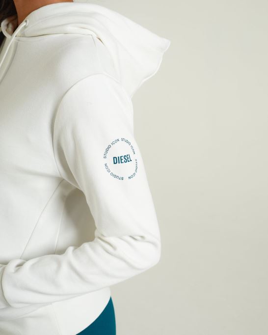 アイボリー ディーゼル マーゴ ボンネット ライト アイボリー